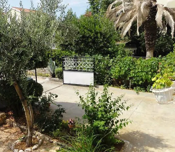 Guest house Guest Neno